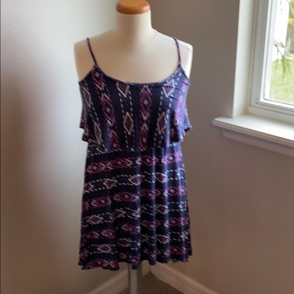 Dress - Picture 1 of 6